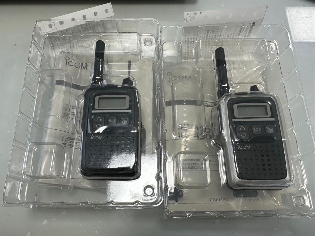 ICOM 特定小電力トランシーバー　IC-4300　２台セット