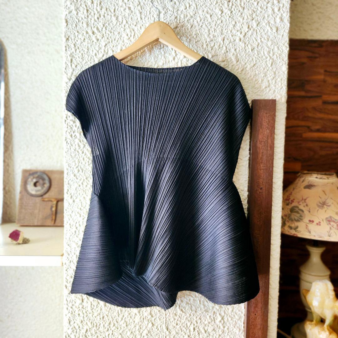レディース3 プリーツプリーズ イッセイミヤケ チュニック カットソー 変形 黒