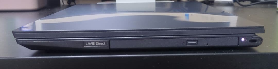 NEC　LAVIE Direct N15(R)