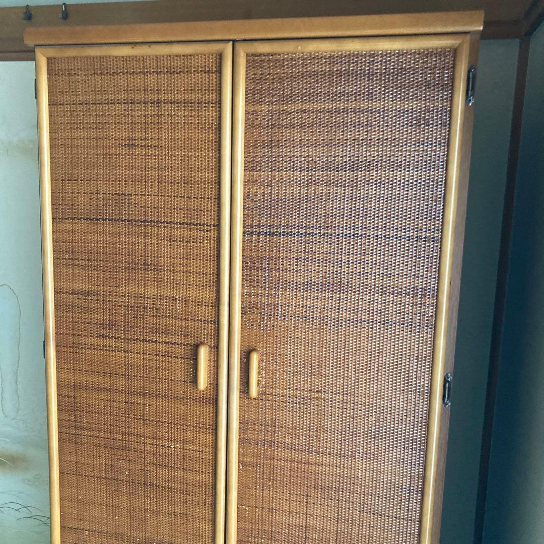 洋服ダンス　アジアン風