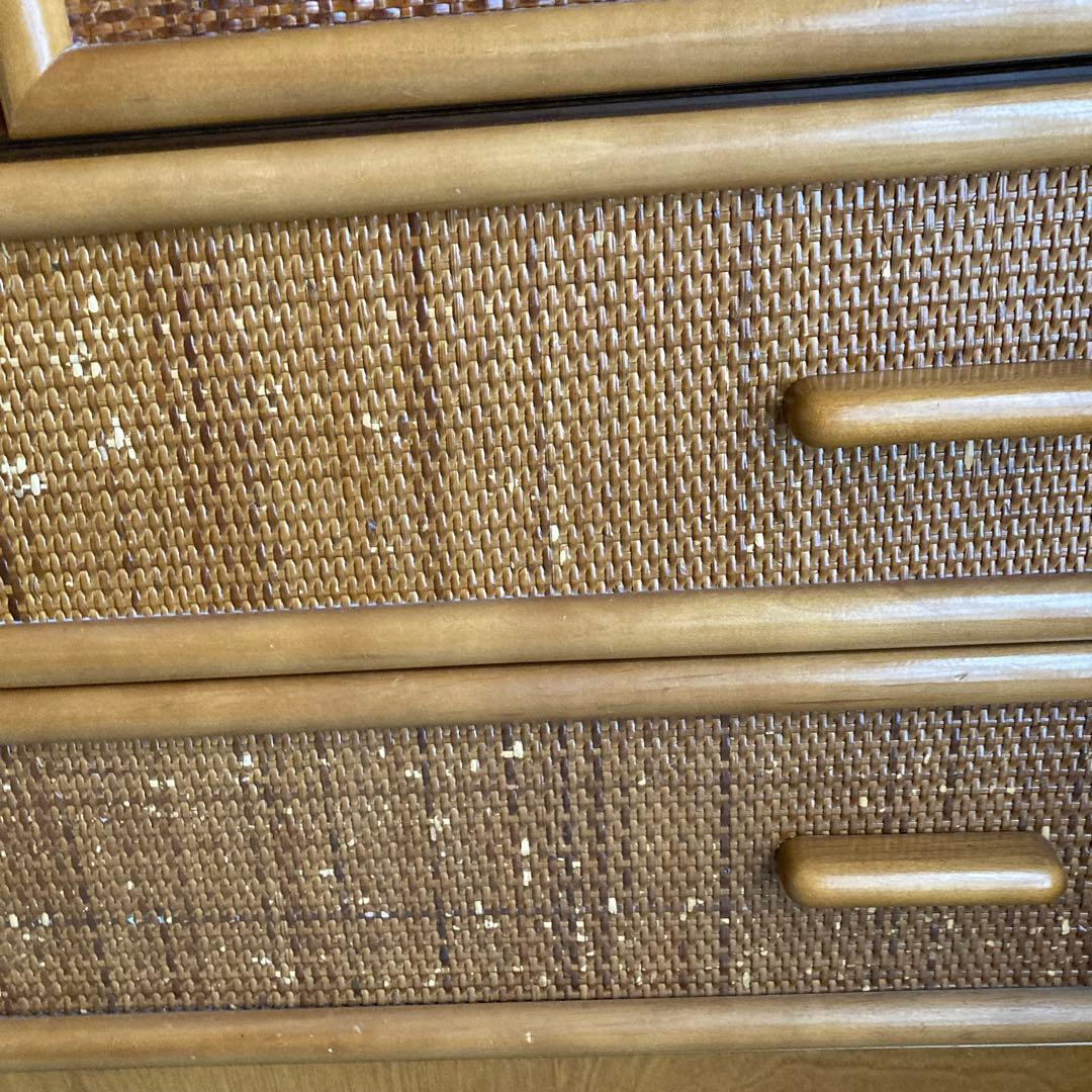 洋服ダンス　アジアン風