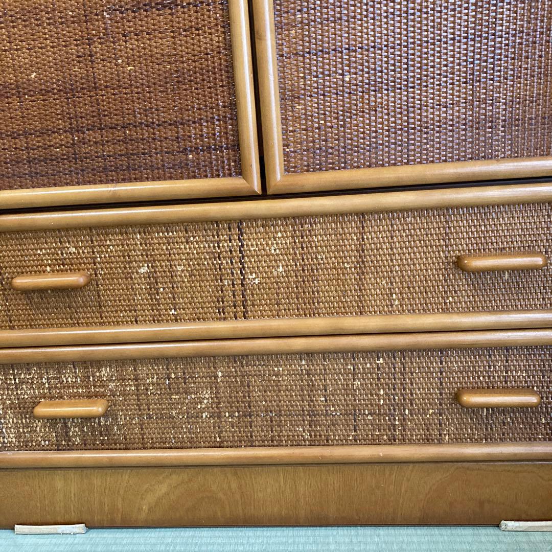 洋服ダンス　アジアン風