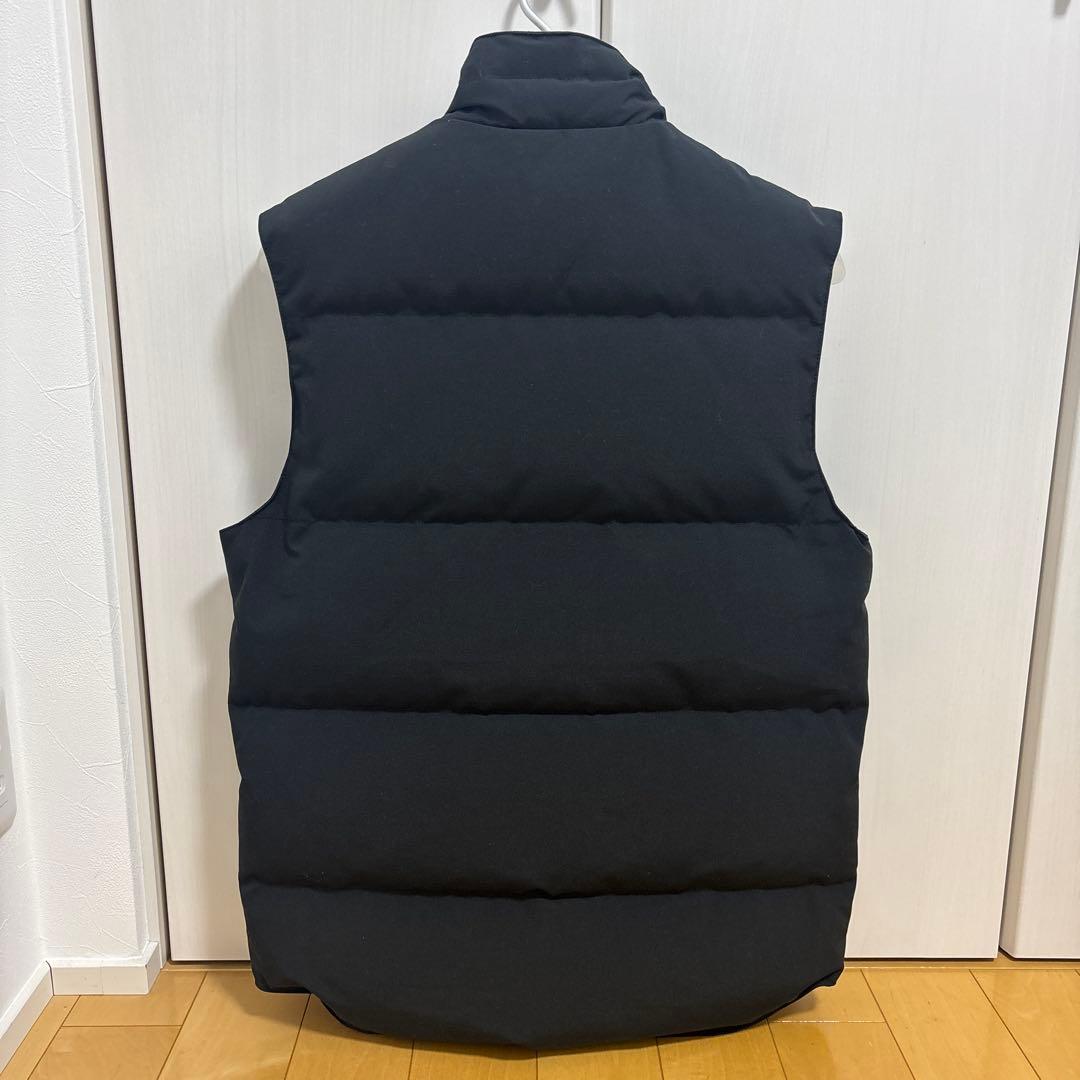 カナダグース　ブラックレーベル　ダウンベスト　M