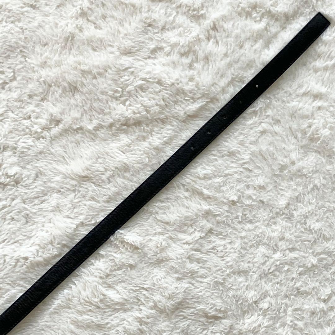 PRADA サフィアーノレザー スクエア ベルト ブラック 28 70