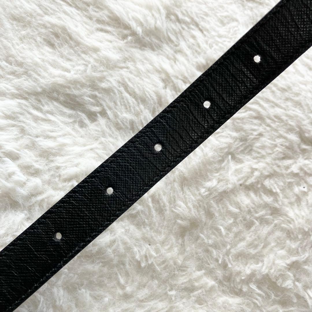 PRADA サフィアーノレザー スクエア ベルト ブラック 28 70