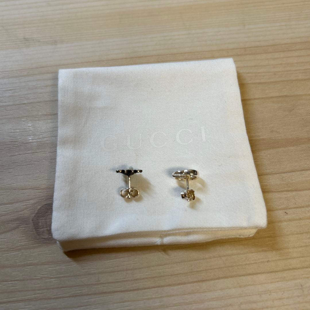 Gucci ピアス(両耳用) シルバー/ブラック