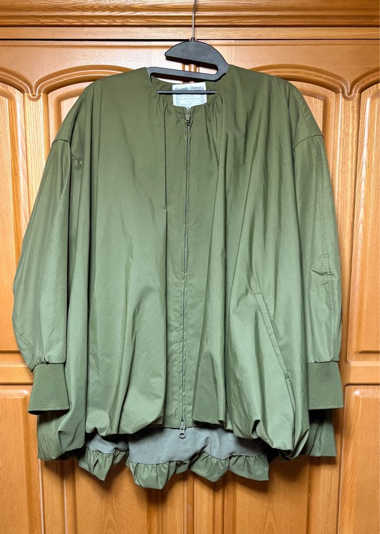 【極美品】BEARDSLEY ソデパフバルーンブルゾン カーキ