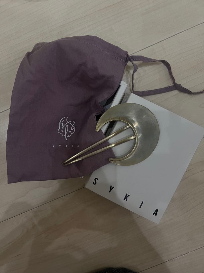 SYKIA Moon Plate Hair Fork ヘアアクセサリー