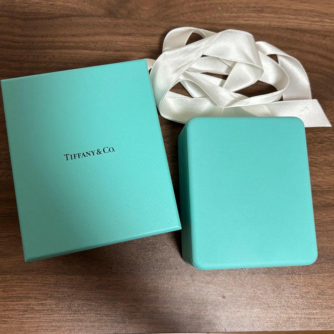 Tiffany & Co. ティファニー　Tスマイルネックレス