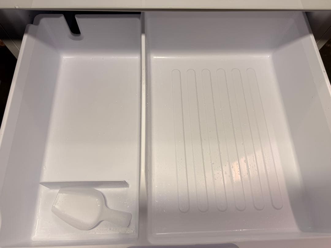 【美品】SHARP 冷蔵庫 350L どっちもドア 2023年製