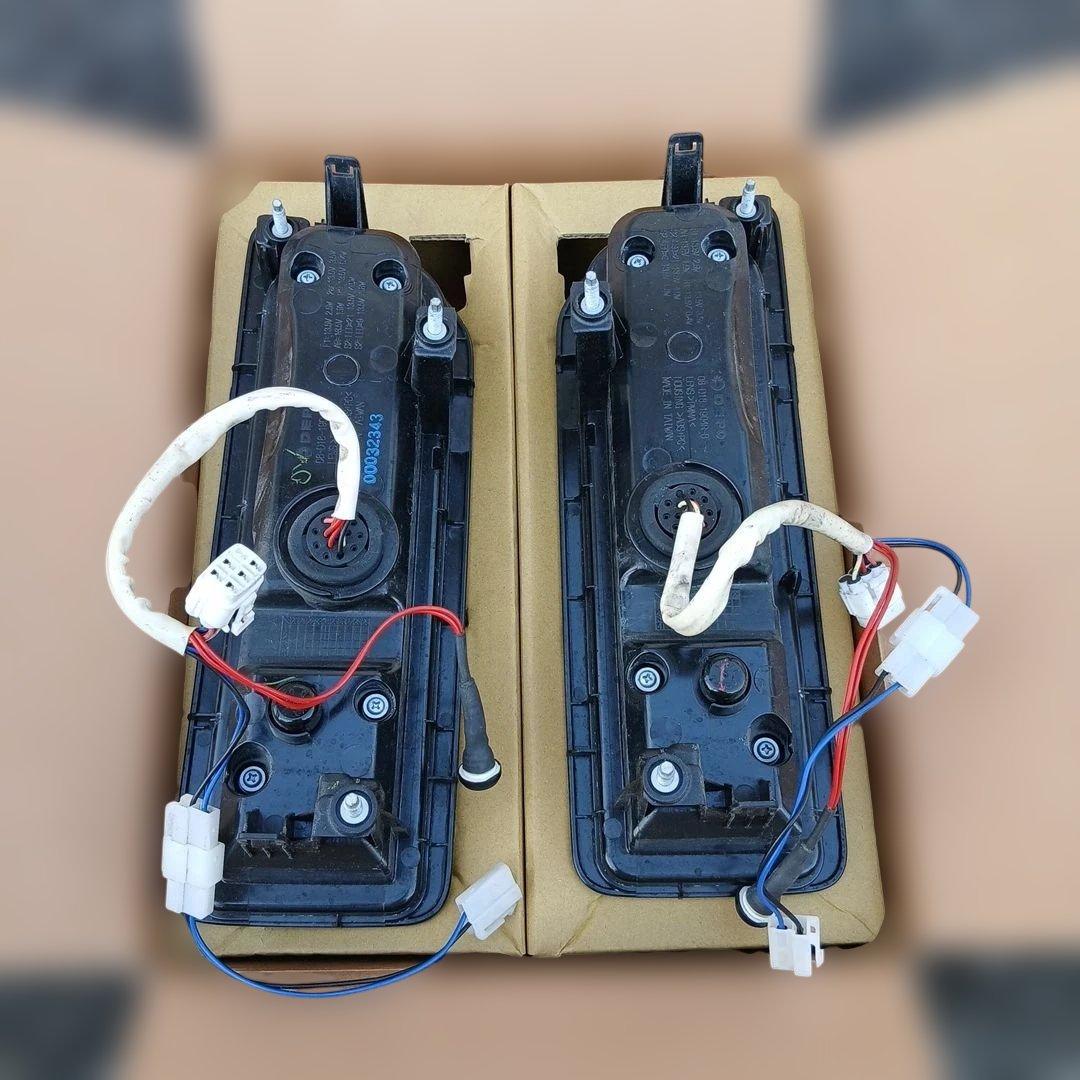 tom LEDテールランプ ジムニー用JB64JB74