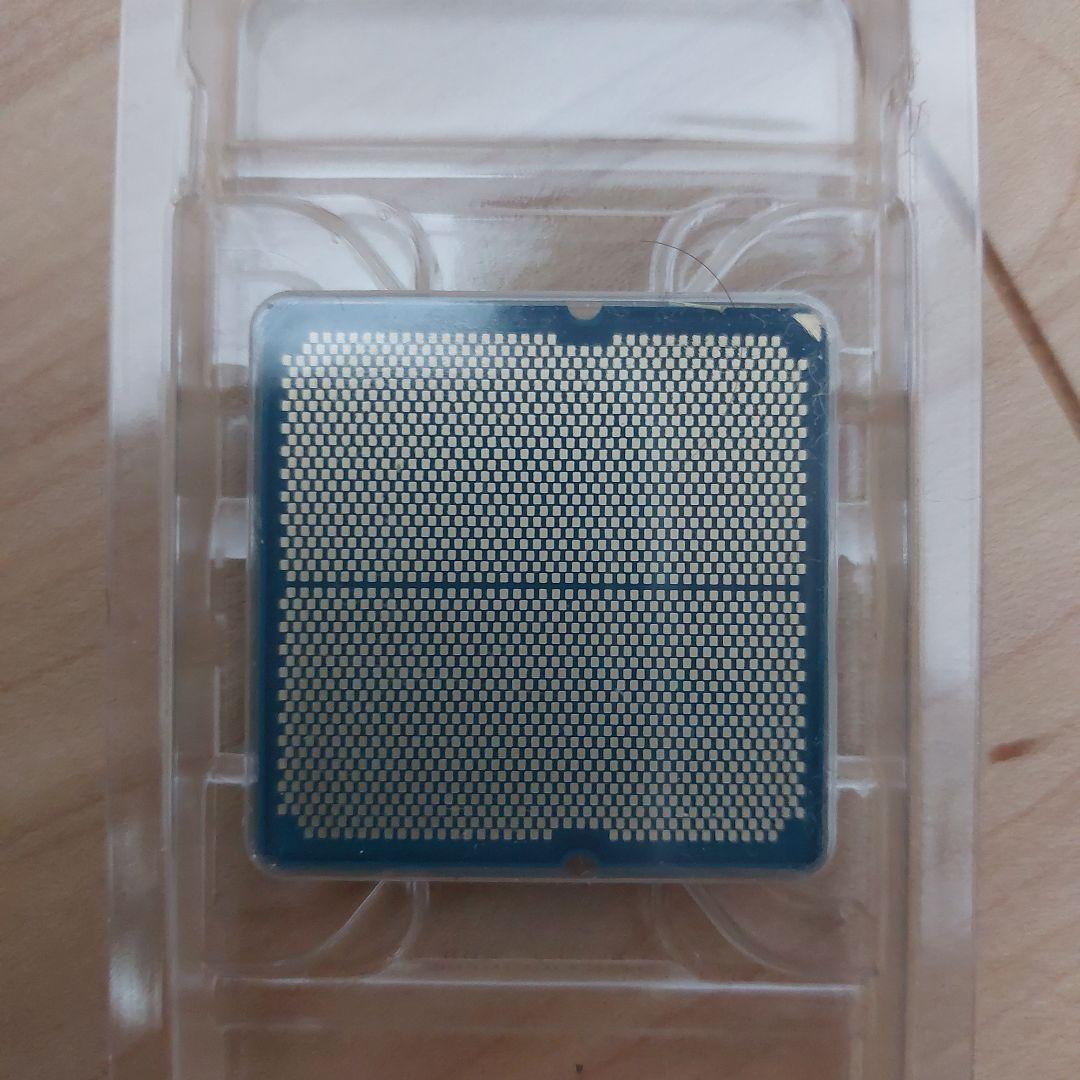 AMD Ryzen 7 9700X 動作確認済み