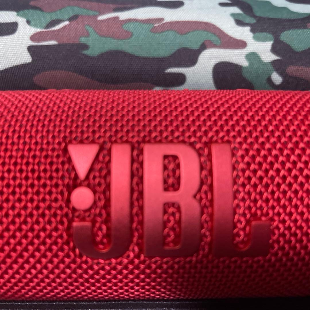 JBL FLIP 6 Bluetooth スピーカーレッドと収納ケース付き