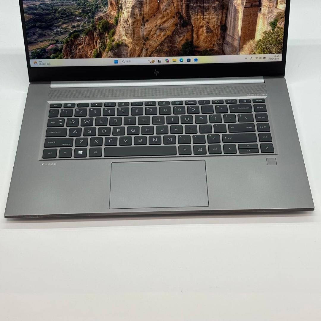 Windowsノート本体 Core i9 10885H HP ZBook G7/32G/512G 3