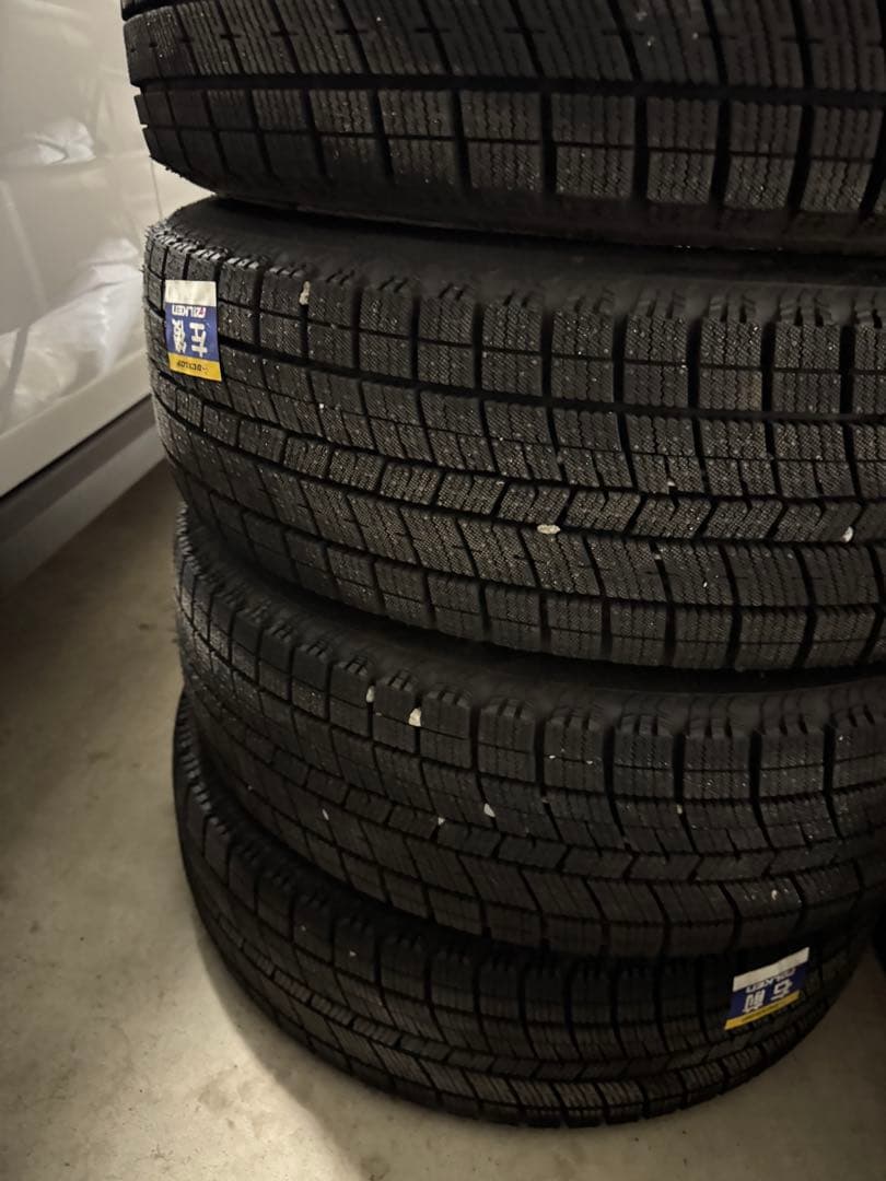 195/65R16 スタッドレス　ライズ等