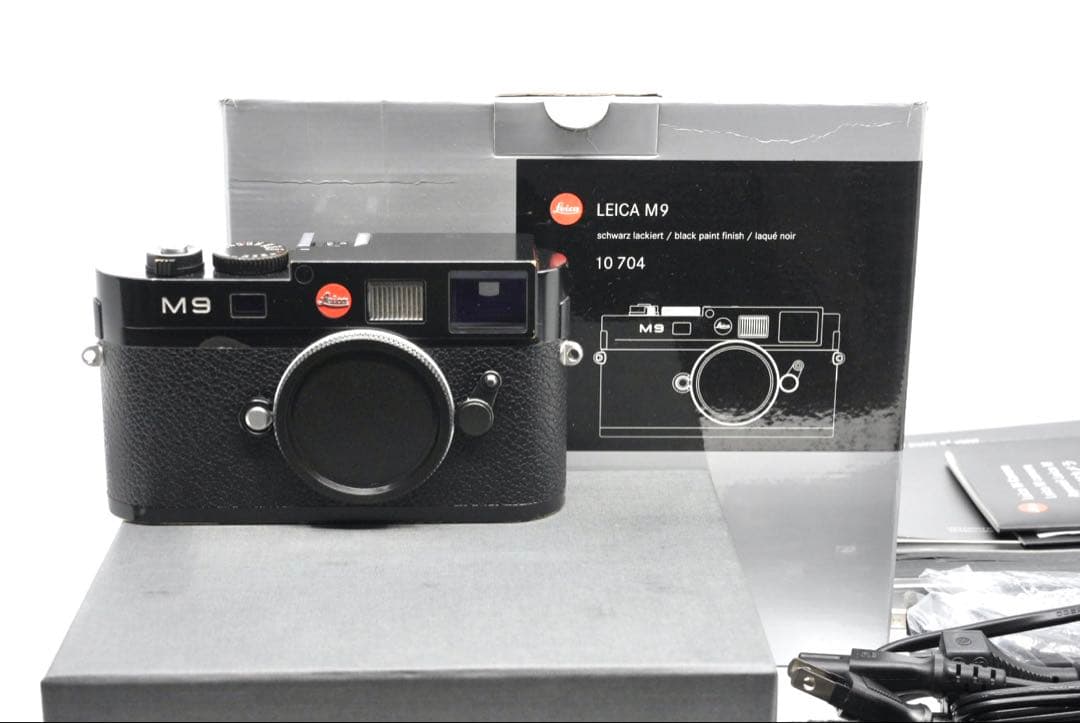 特別価格 付属品完備 整備品 CCD交換済み ライカ M9 ブラックペイント