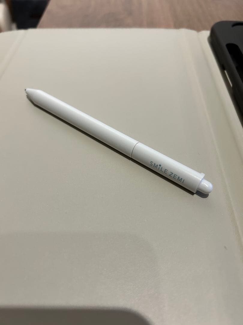 スマイルゼミタブレット本体⭐︎美品⭐︎組曲　ケース付ベージュ