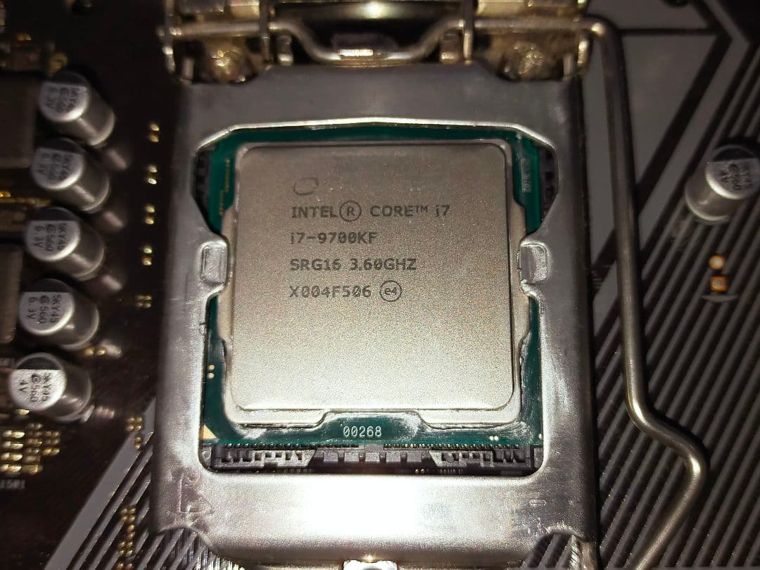 ASUS PRIME H310M-AT R2.0 と i7-9700kf