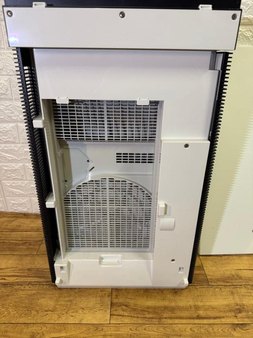 Panasonic 次亜塩素酸空間除菌脱臭機　F-MVB23 ジアイーノ