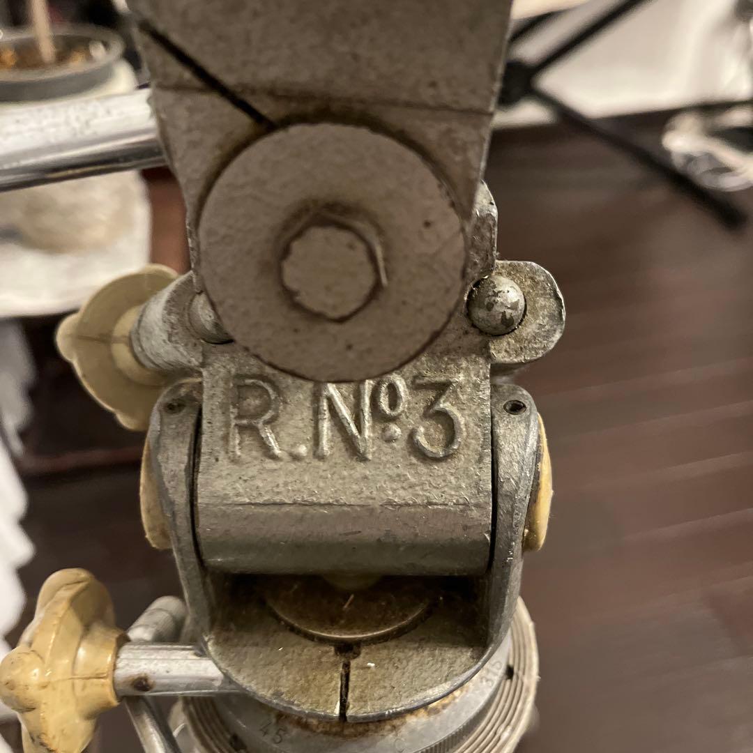 大型カメラ用三脚　GITZO