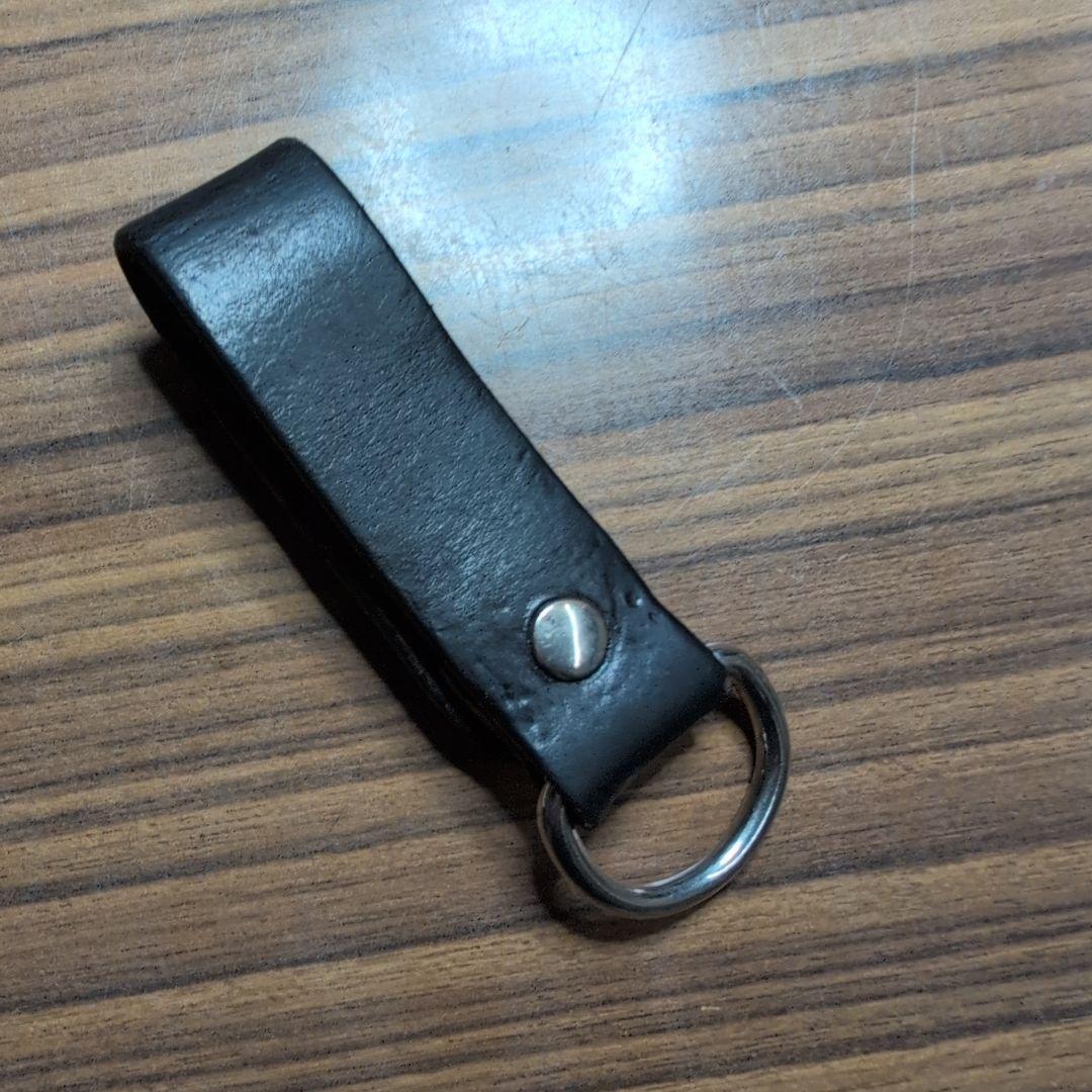 ウルフズヘッド ブラックレザー キーリング スタッズ付き