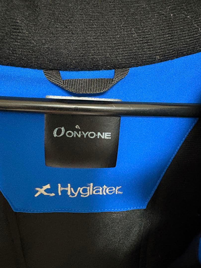 週末値下げ⭐︎ONYONE スキーウエア ジャケット・パンツセット