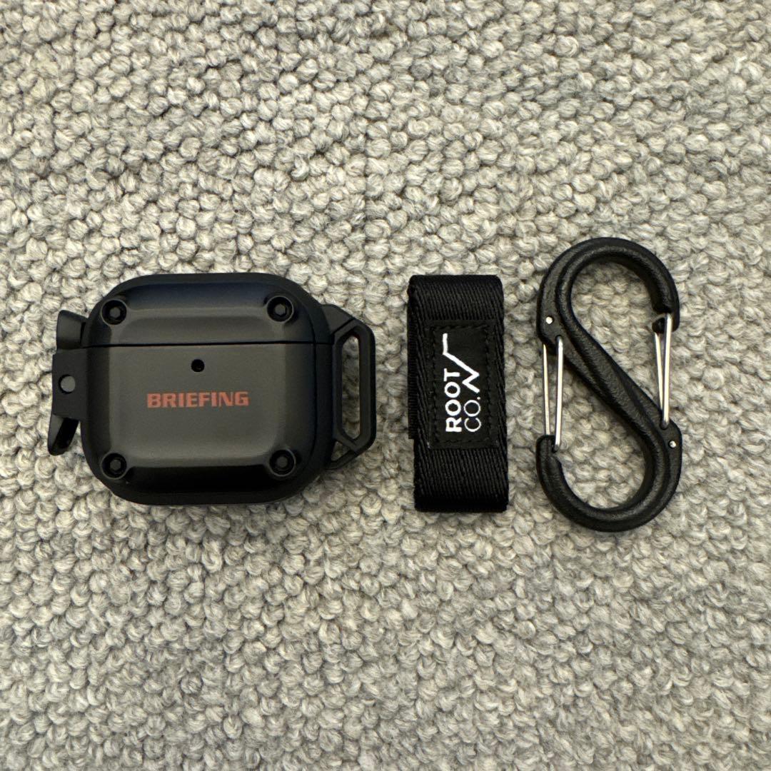 新品同様 Apple AirPods4 MXP93J/A ノイズキャンセリング有