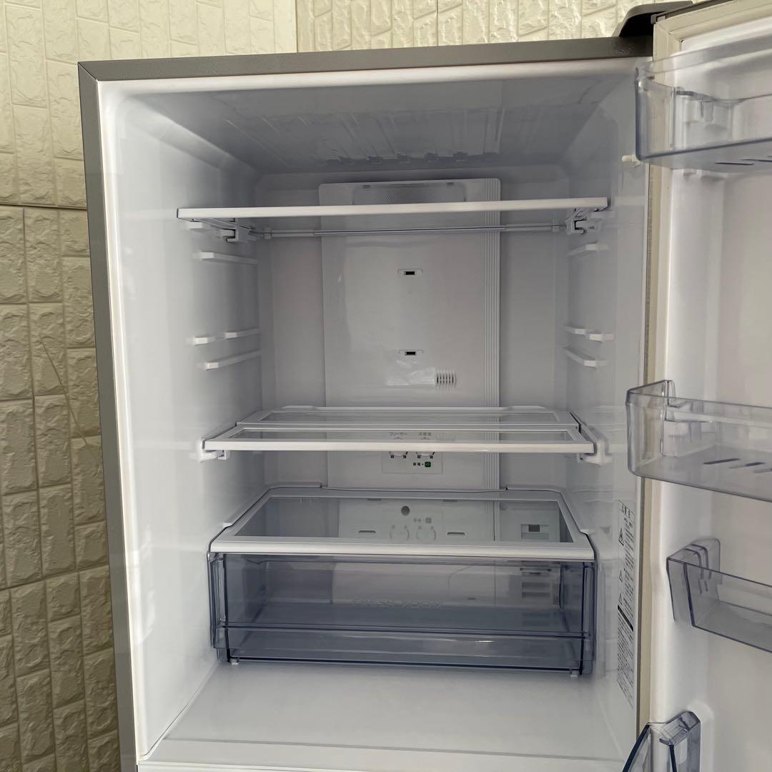 東京23区配送無料✨冷蔵庫　アクア　4ドア　ファミリーサイズ　355L 美品