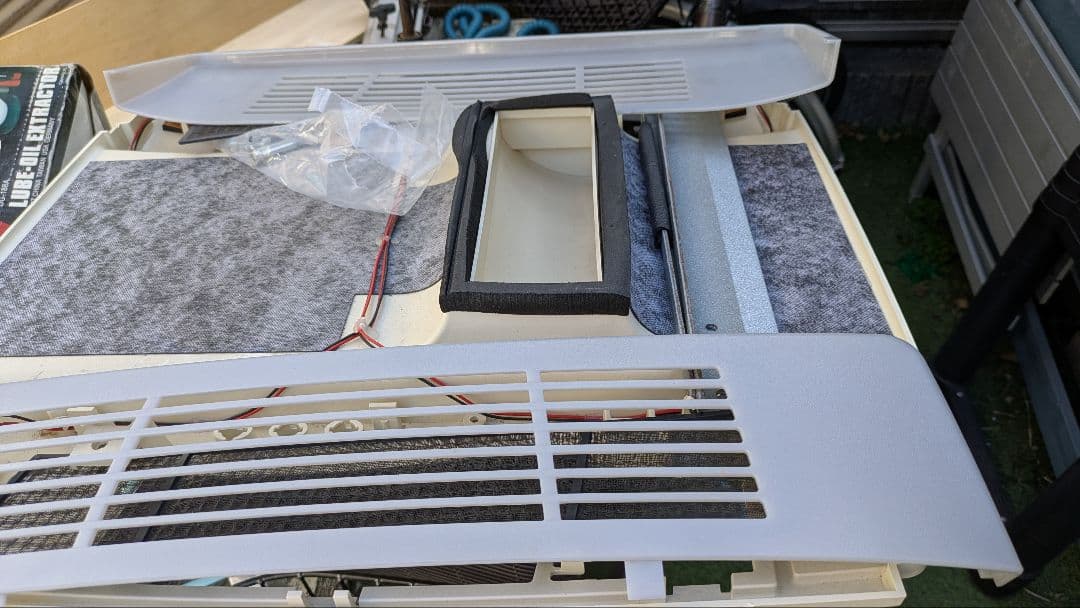 Dometic エアコン本体 カバーのみ　B2200