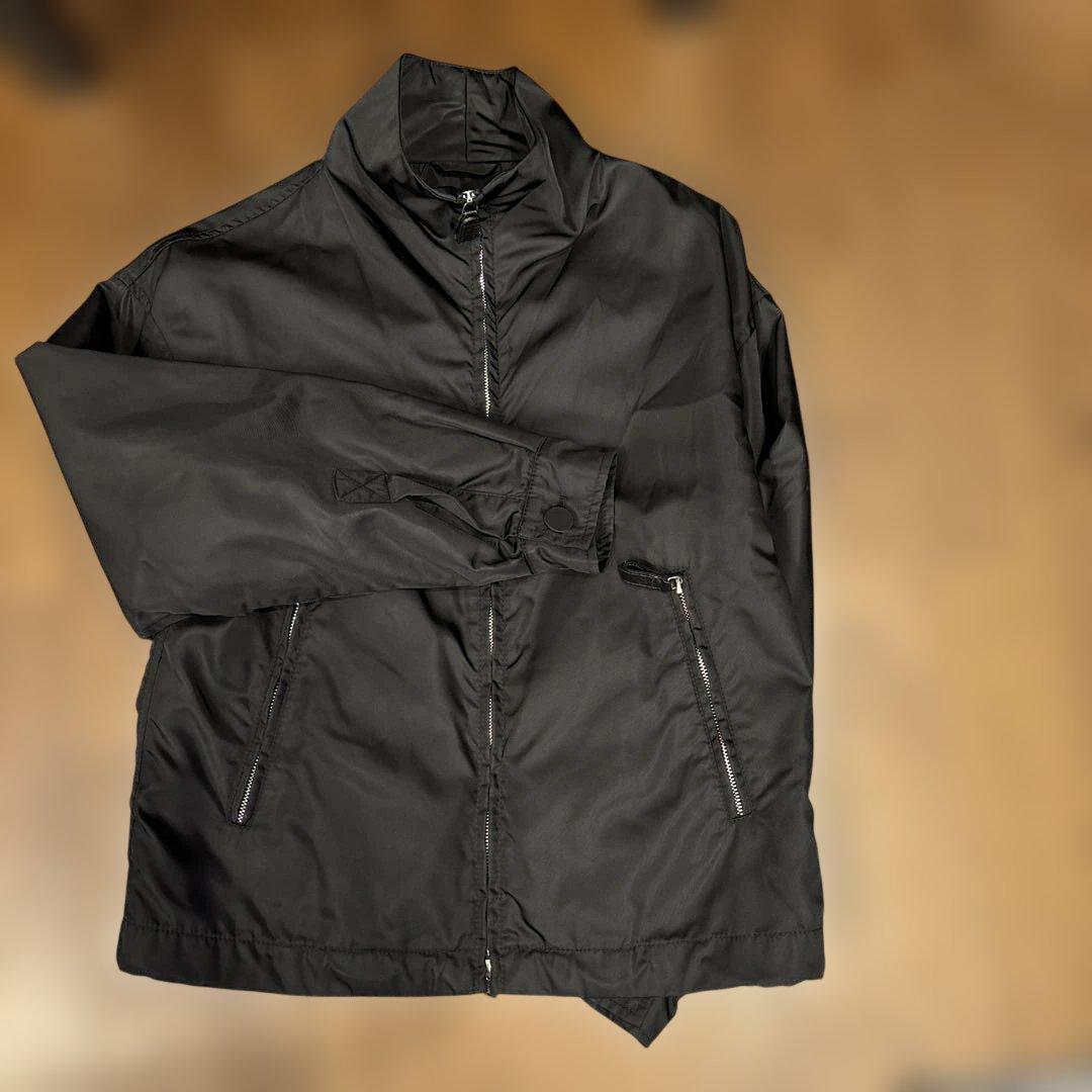 プラダ　ジャンパー