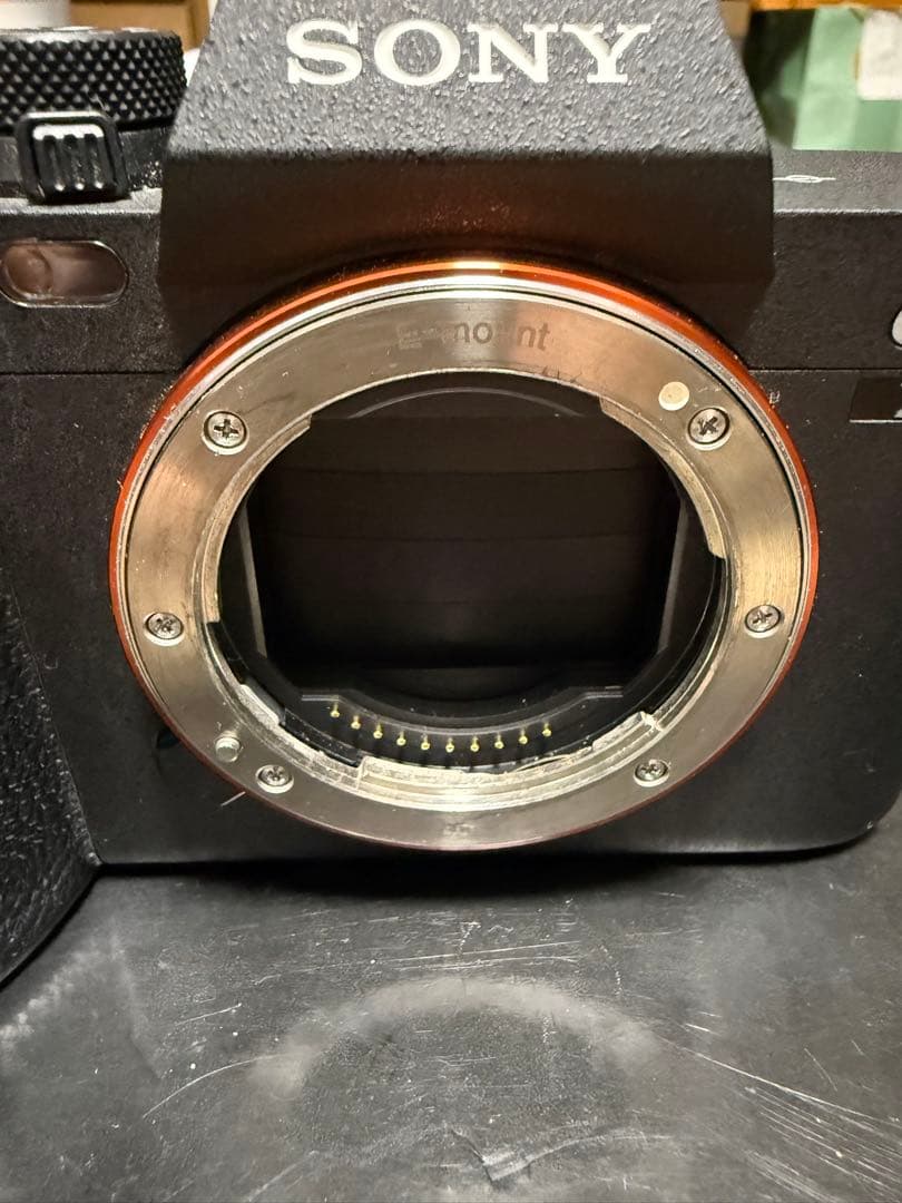 【低ショット数・極美品】SONY α7 IV ボディ（ILCE-7M4）