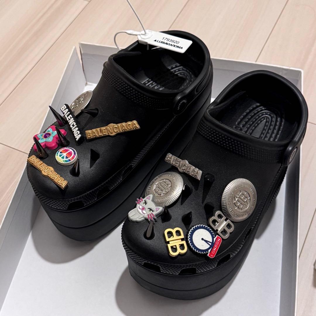 新品　BALENCIAGA crocs クロックス 厚底サンダル バレンシアガ
