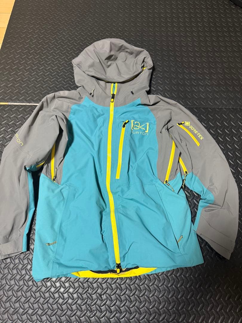 Burton ak GORE-TEX ウェア