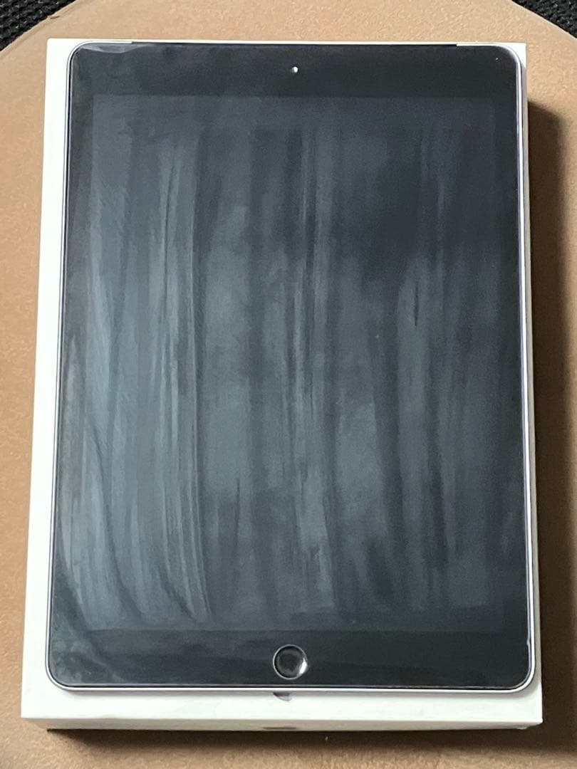 専用出品:Apple iPad 第6世代 128GB セルラー 付属品完備