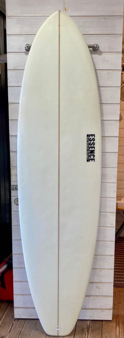 ESSENCE SURFBOARDS 手渡しオンリー
