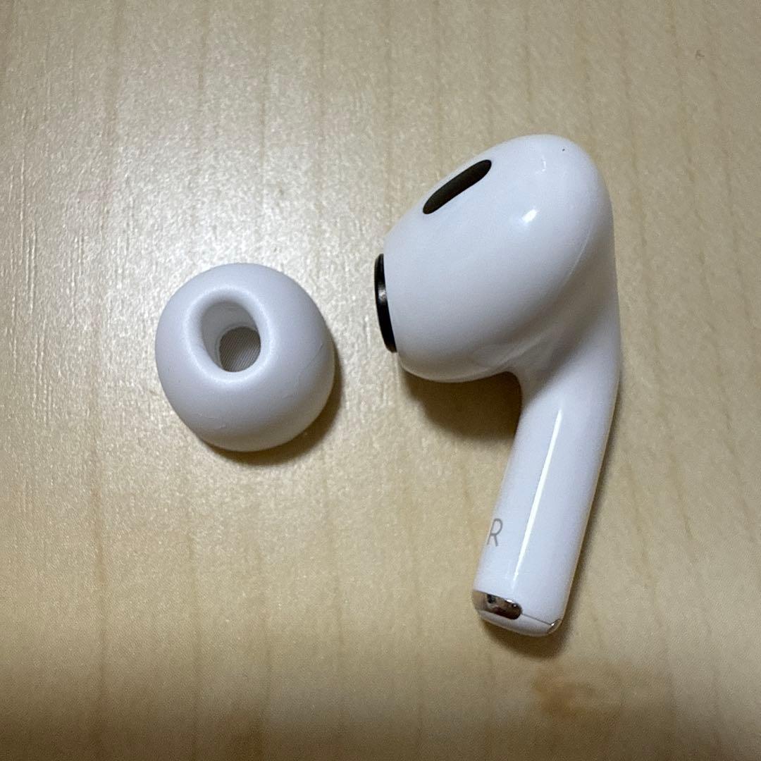 美品正規品　Apple AirPods Pro 第2世代 右耳のみ A3047