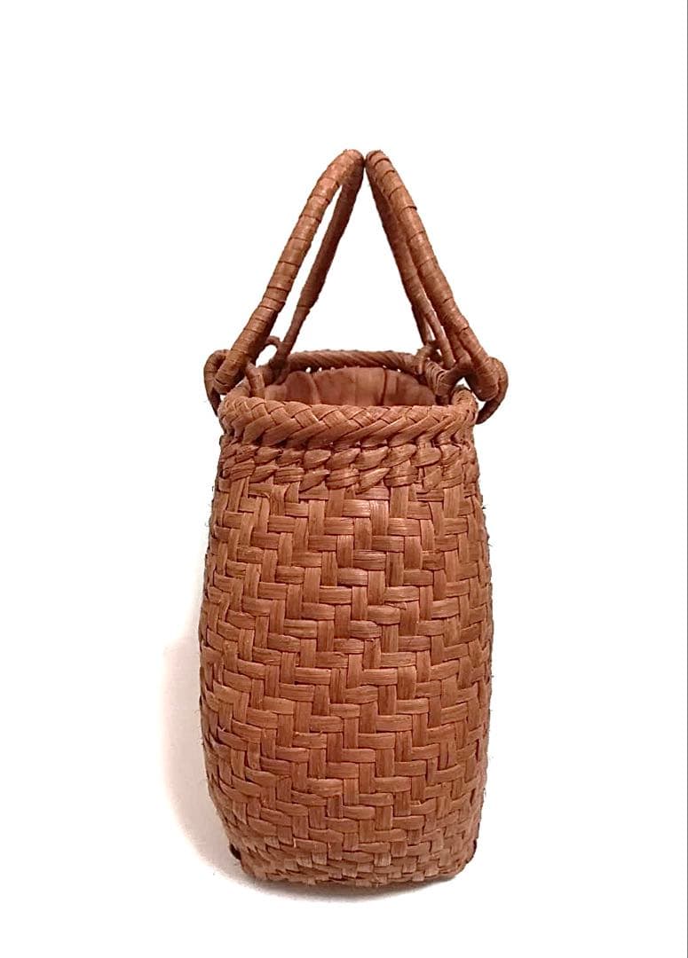 山葡萄バッグ楕円網代