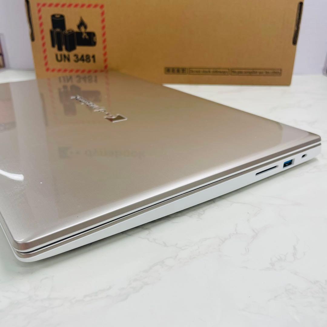 Windowsノート本体 dynabook C7/X i7 1355U 16GB 512GB WW6724