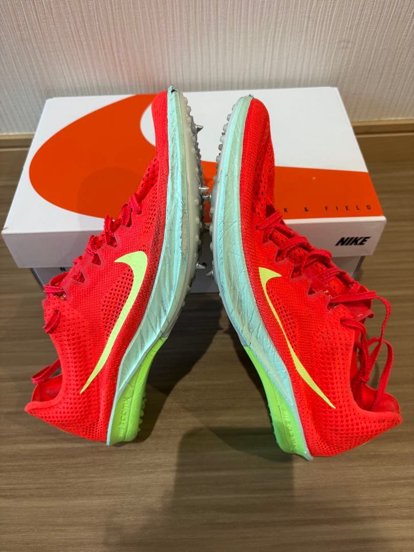 ナイキ　ズームXドラゴンフライ2 25.5