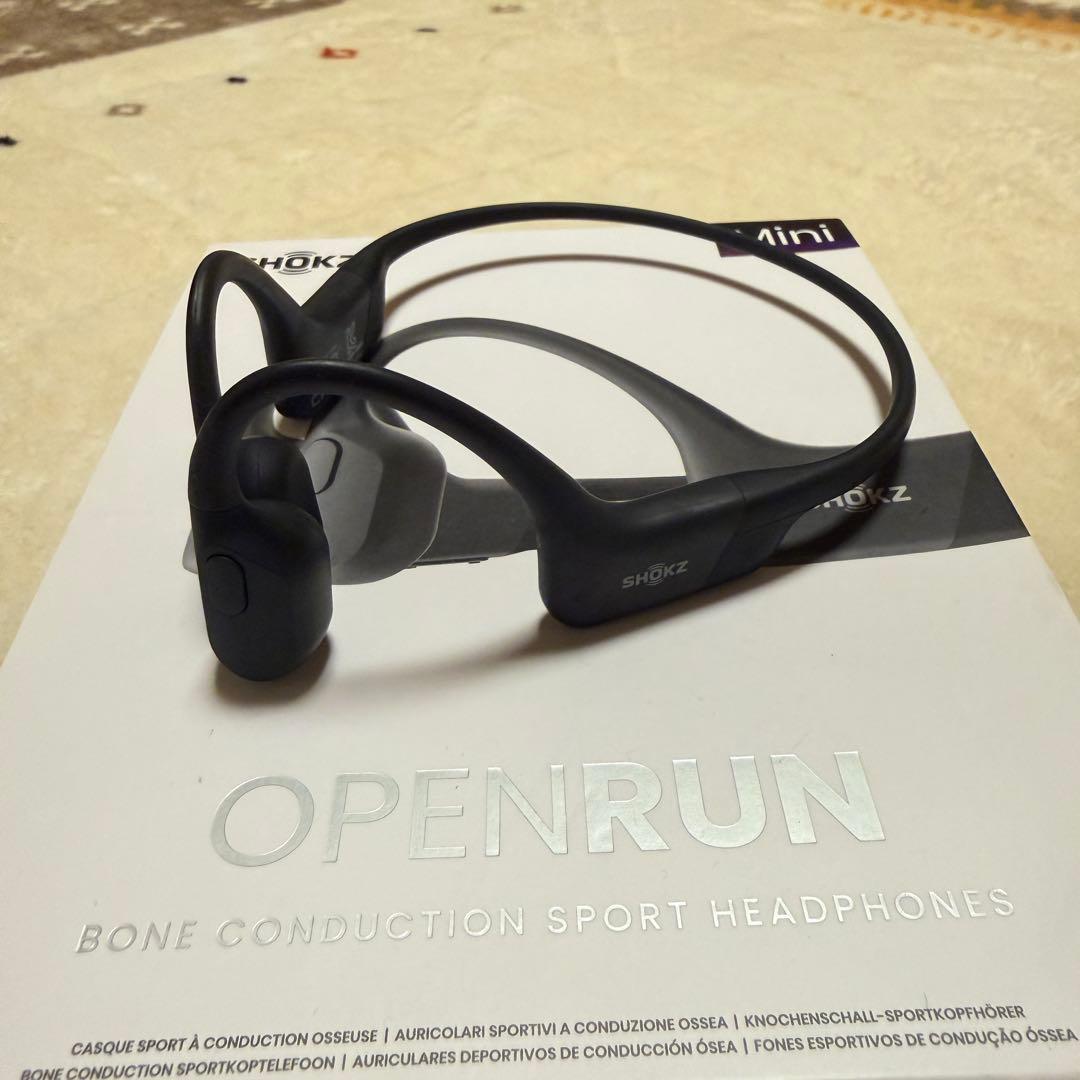 SHOKZ OPENRUN Mini 骨伝導イヤホン ブラック