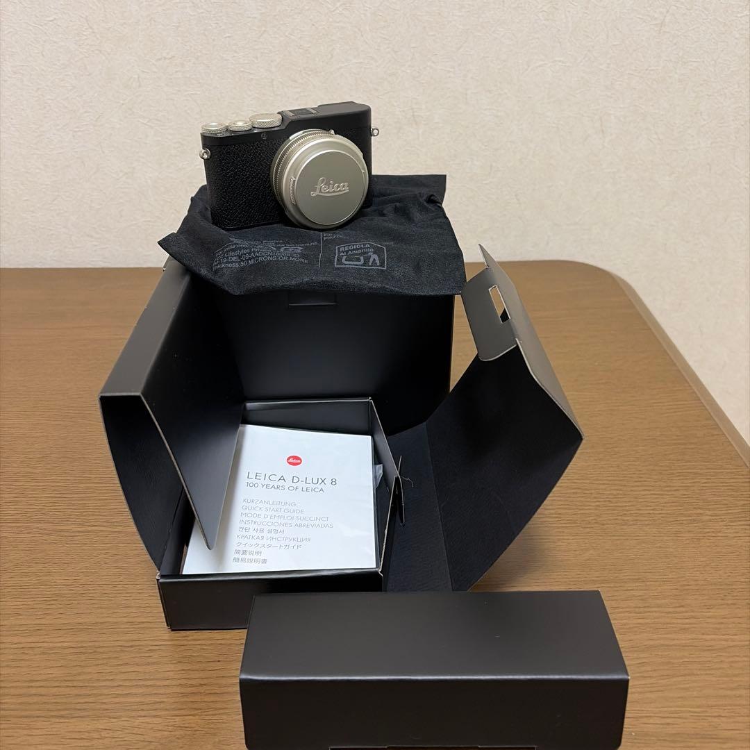 Leica D-Lux 8 100周年記念モデル