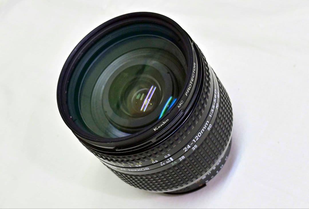 Nikon D3S デジタル一眼レフカメラ　レンズ付き