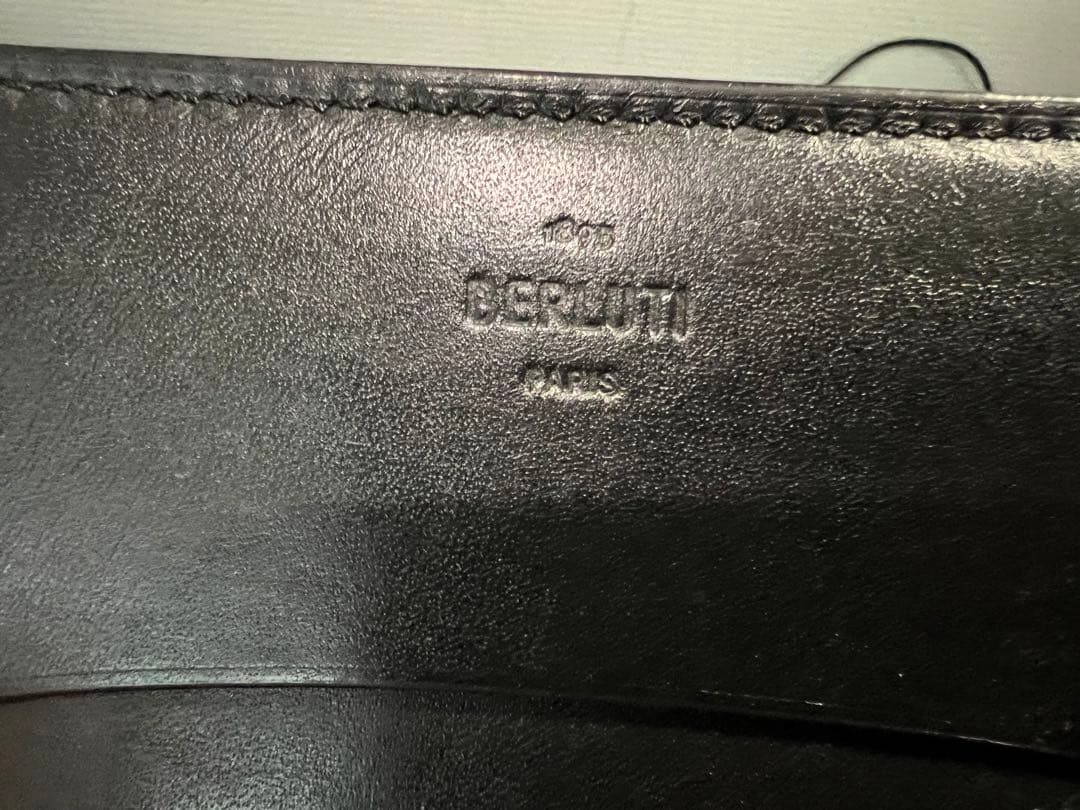 ベルルッティ　インブイア　スクリットレザー　カリグラフィー　名刺入れ