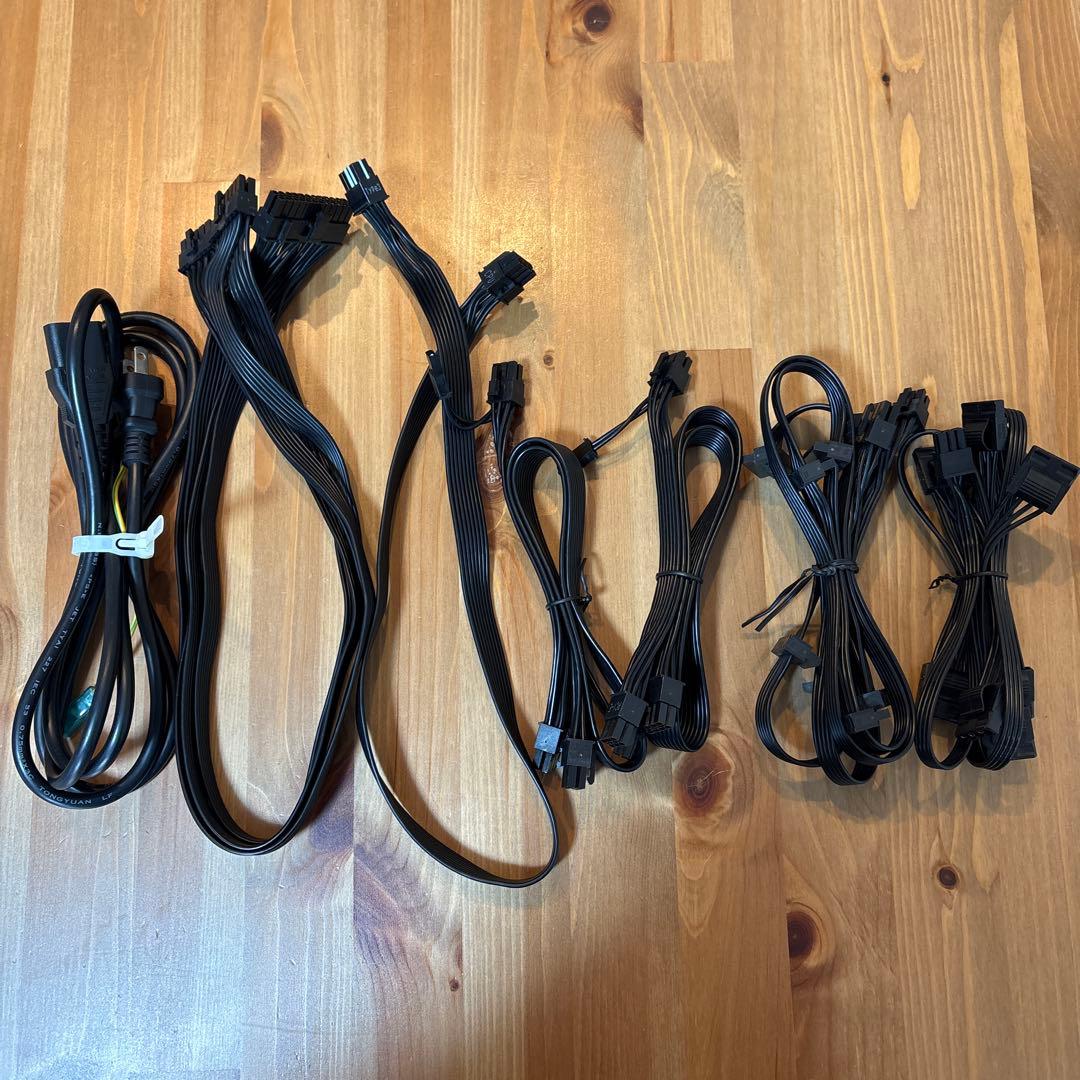 CORSAIR RM650(75-001936) 650W 電源ユニット