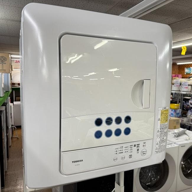地域限定送料無料　美品 TOSHIBA 東芝 乾燥6㎏ 衣類乾燥機 ED-608