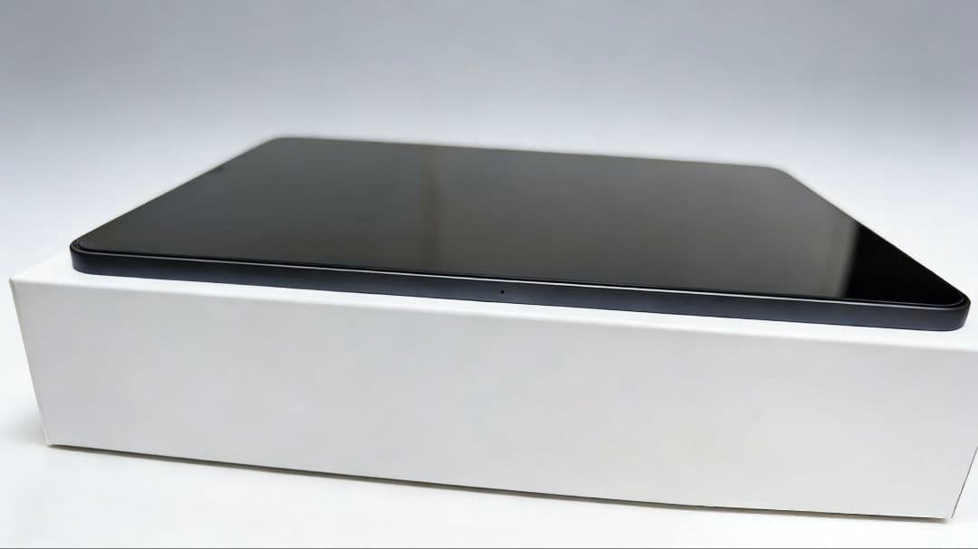 【超美品】 iPad Pro 11インチ第3世代 256GB ★未利用に近い★