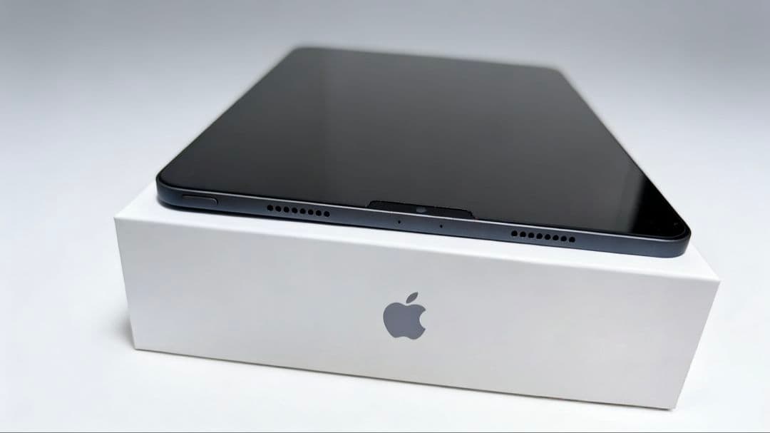 【超美品】 iPad Pro 11インチ第3世代 256GB ★未利用に近い★