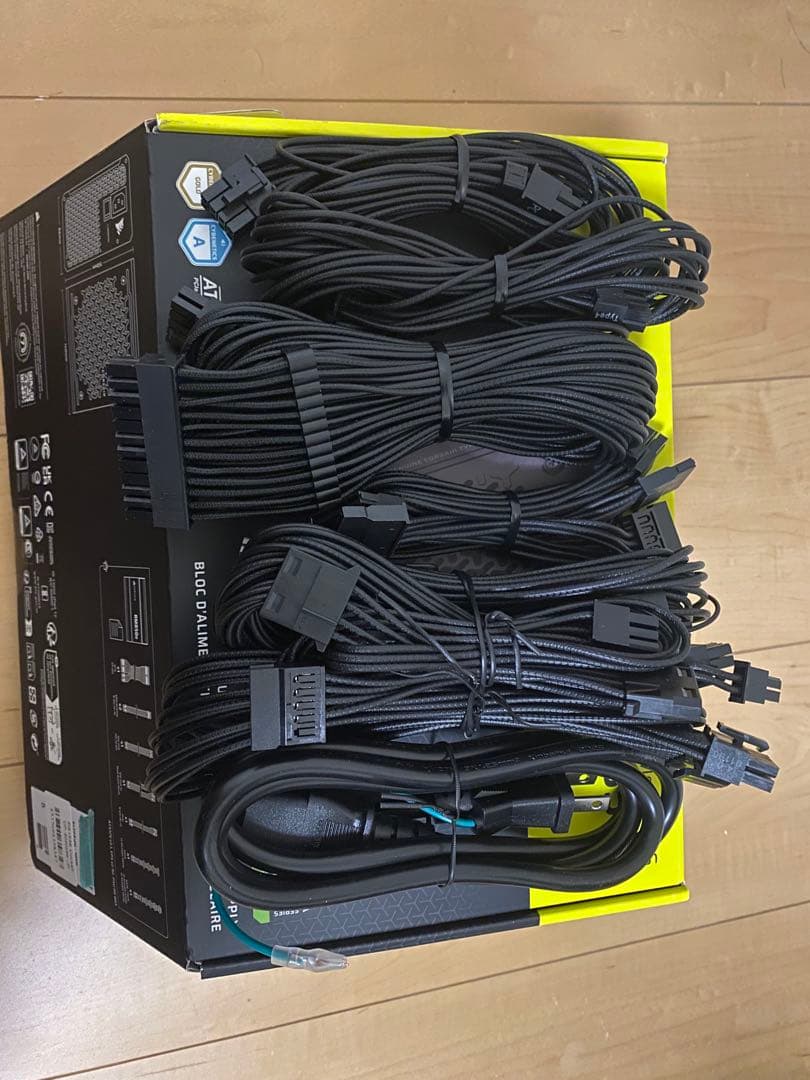 CORSAIR RM850e PC電源ユニット 850W　ATX3.1準拠