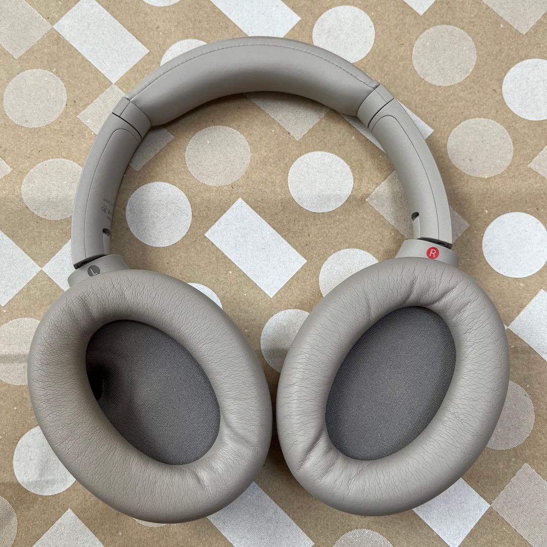 ワイヤレスヘッドホン WH-1000XM4 プラチナシルバー