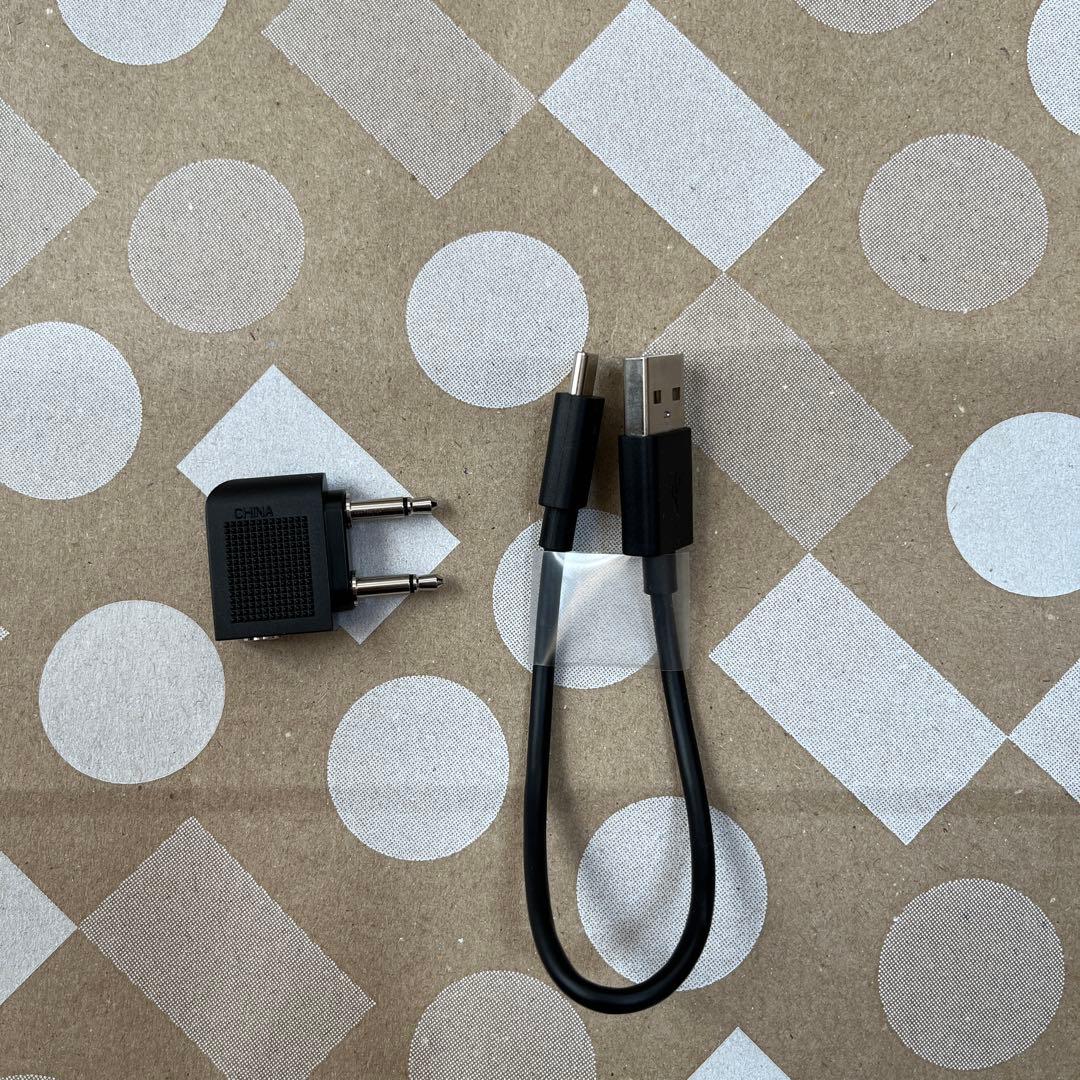 ワイヤレスヘッドホン WH-1000XM4 プラチナシルバー